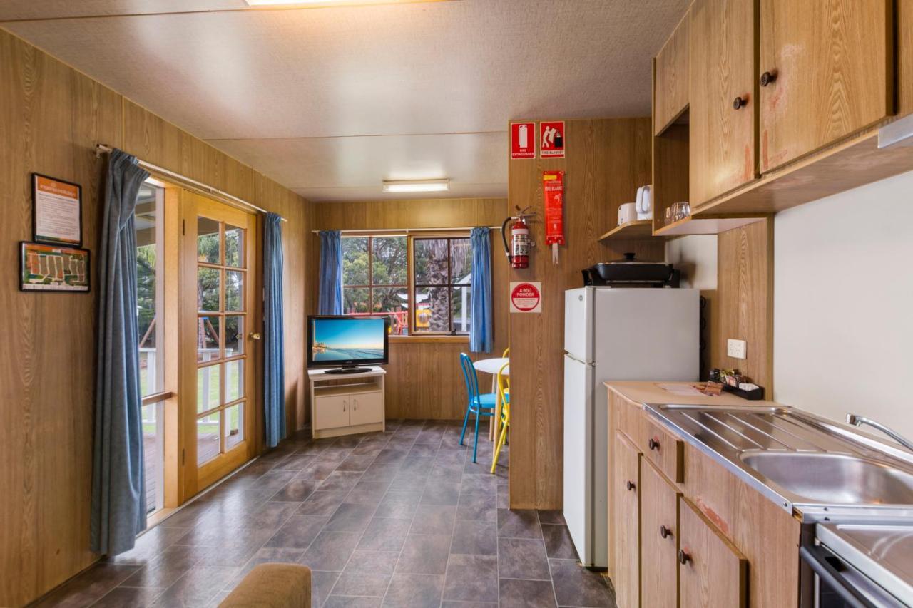 Wairo Beach Holiday Park Tabourie Lake Esterno foto