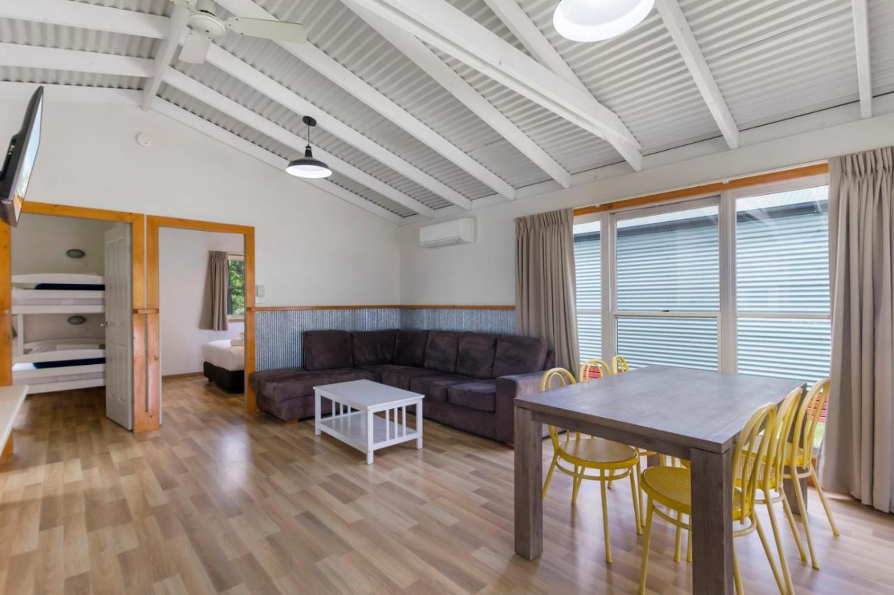 Wairo Beach Holiday Park Tabourie Lake Esterno foto