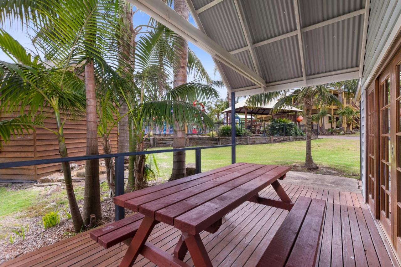 Wairo Beach Holiday Park Tabourie Lake Esterno foto