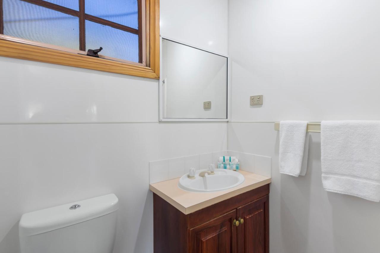 Wairo Beach Holiday Park Tabourie Lake Esterno foto
