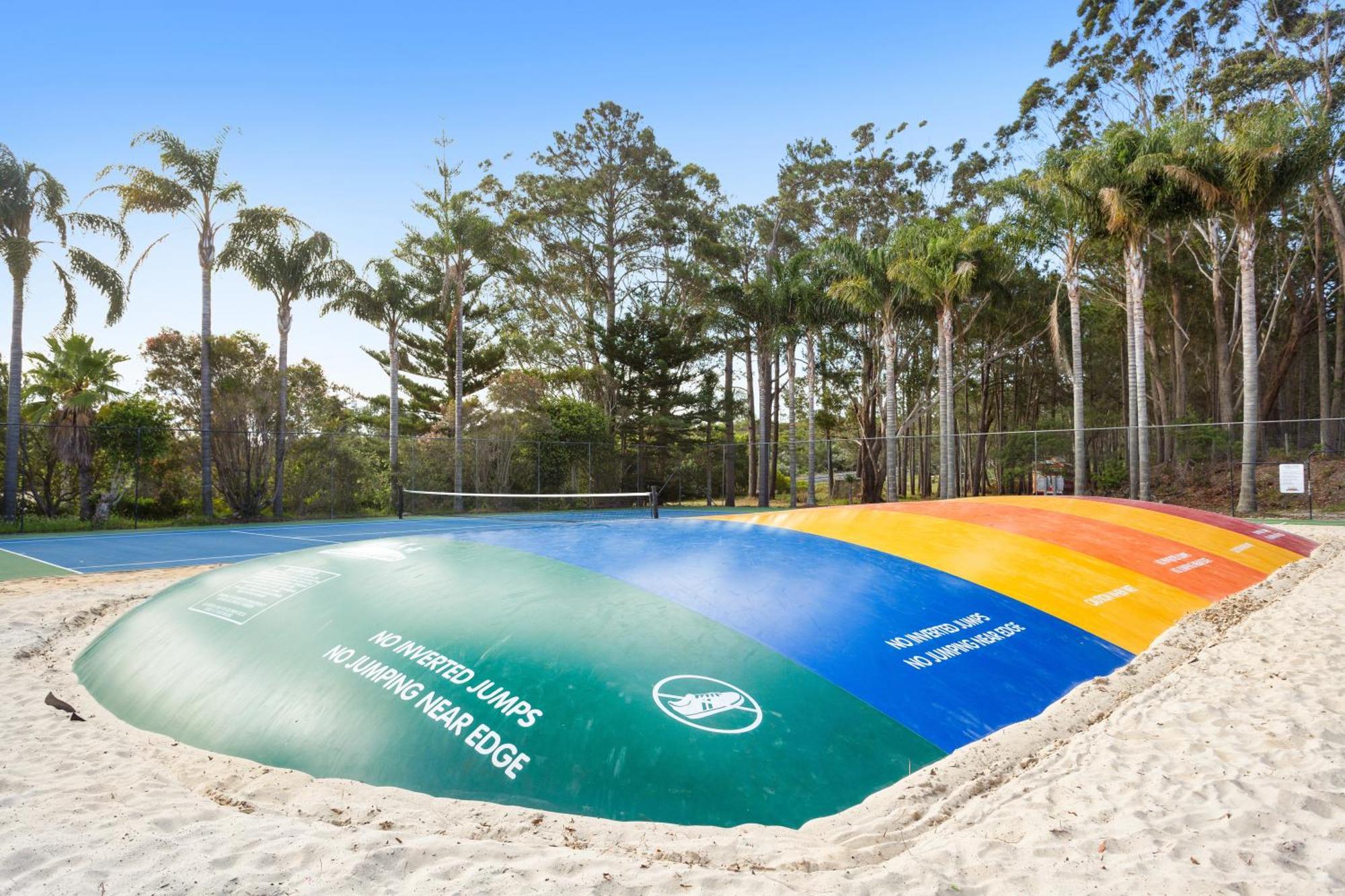 Wairo Beach Holiday Park Tabourie Lake Esterno foto